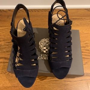 Vincent Camuto Eliaz Navy size 10